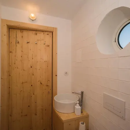 Windsoul. Exclusive Windmill Villa Atouguia da Baleia